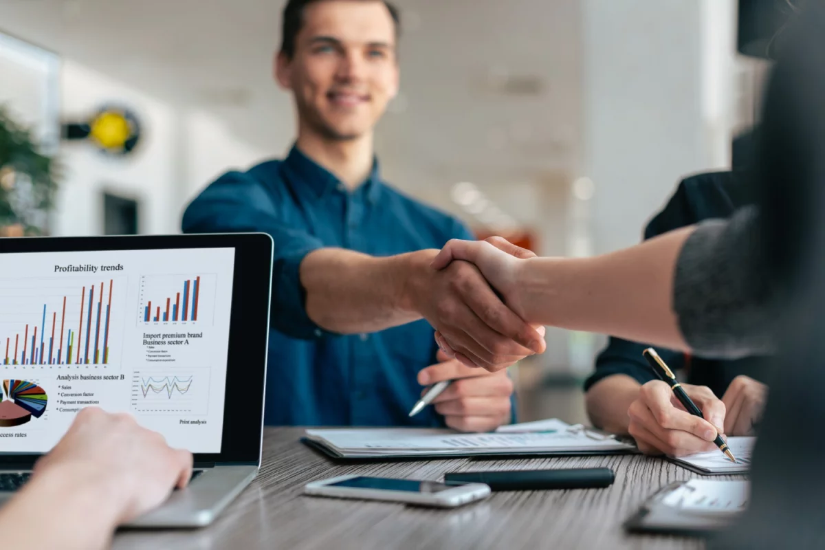 Reklama i marketing – kluczowe narzędzia promocyjne dla każdej firmy
